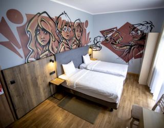 Отель "Ays Design Hotel"